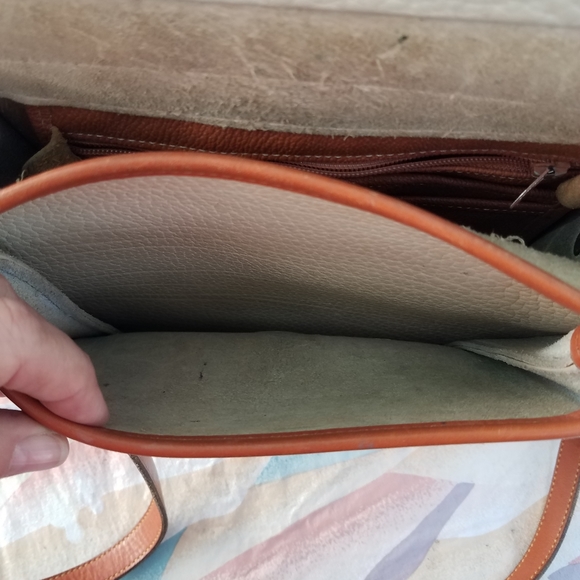 Dooney and Bourke Vintage Purse - Picture 5 of 12